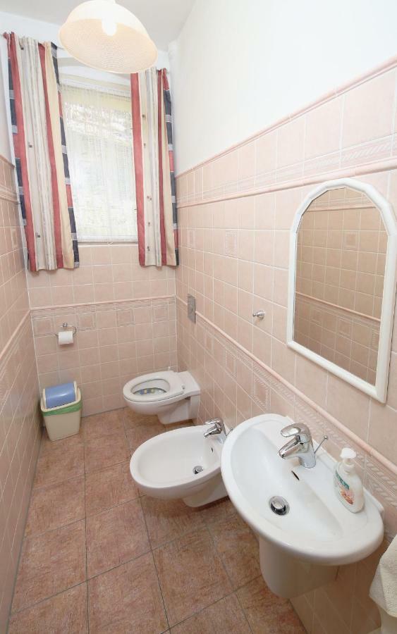 Apartman Ondrejska Karlsbad Exteriör bild